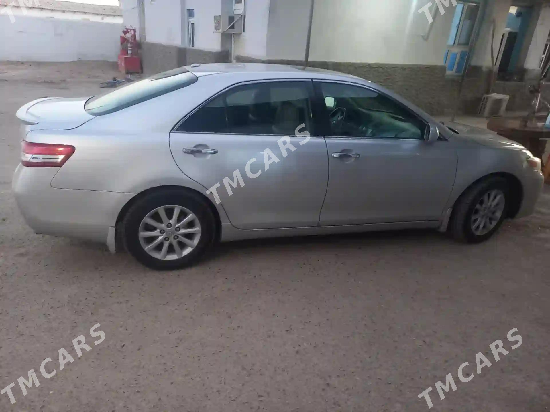 Toyota Camry 2009 - 160 000 TMT - Бабадайхан - img 4