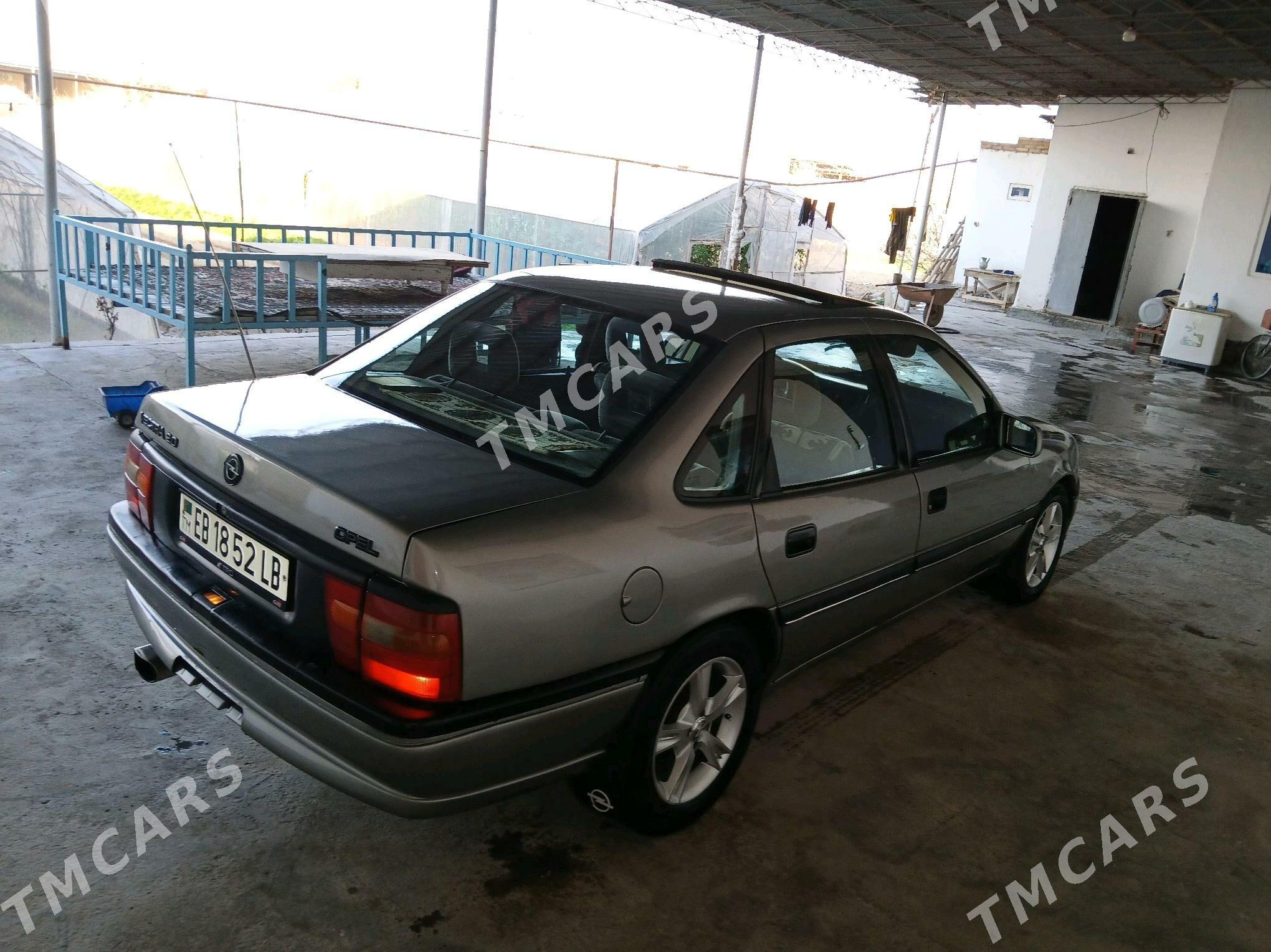 Opel Vectra 1995 - 44 000 TMT - Çärjew - img 8