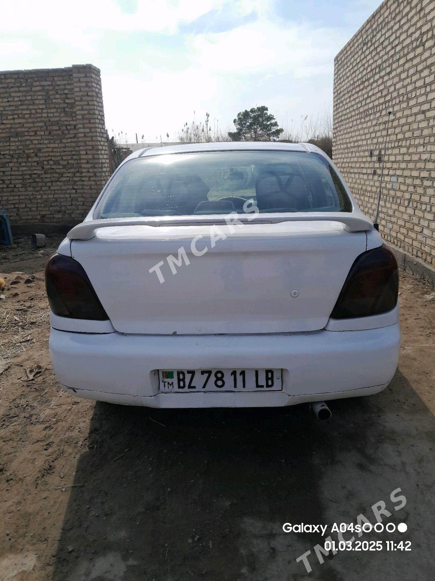 Toyota Echo 2001 - 40 000 TMT - Саят - img 4