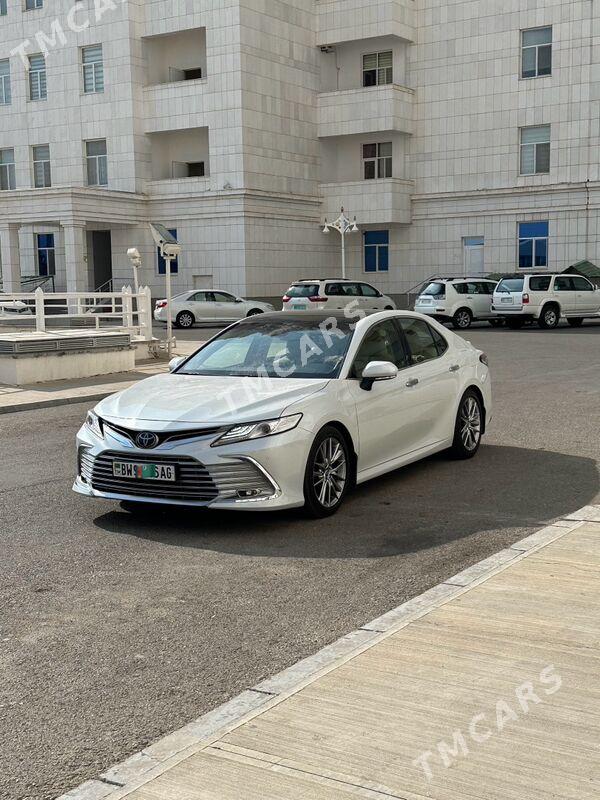 Toyota Camry 2022 - 590 000 TMT - Ашхабад - img 2