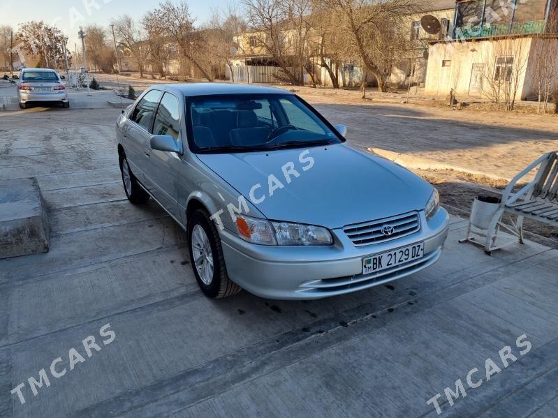 Toyota Camry 2000 - 150 000 TMT - Гурбансолтан Едже - img 6