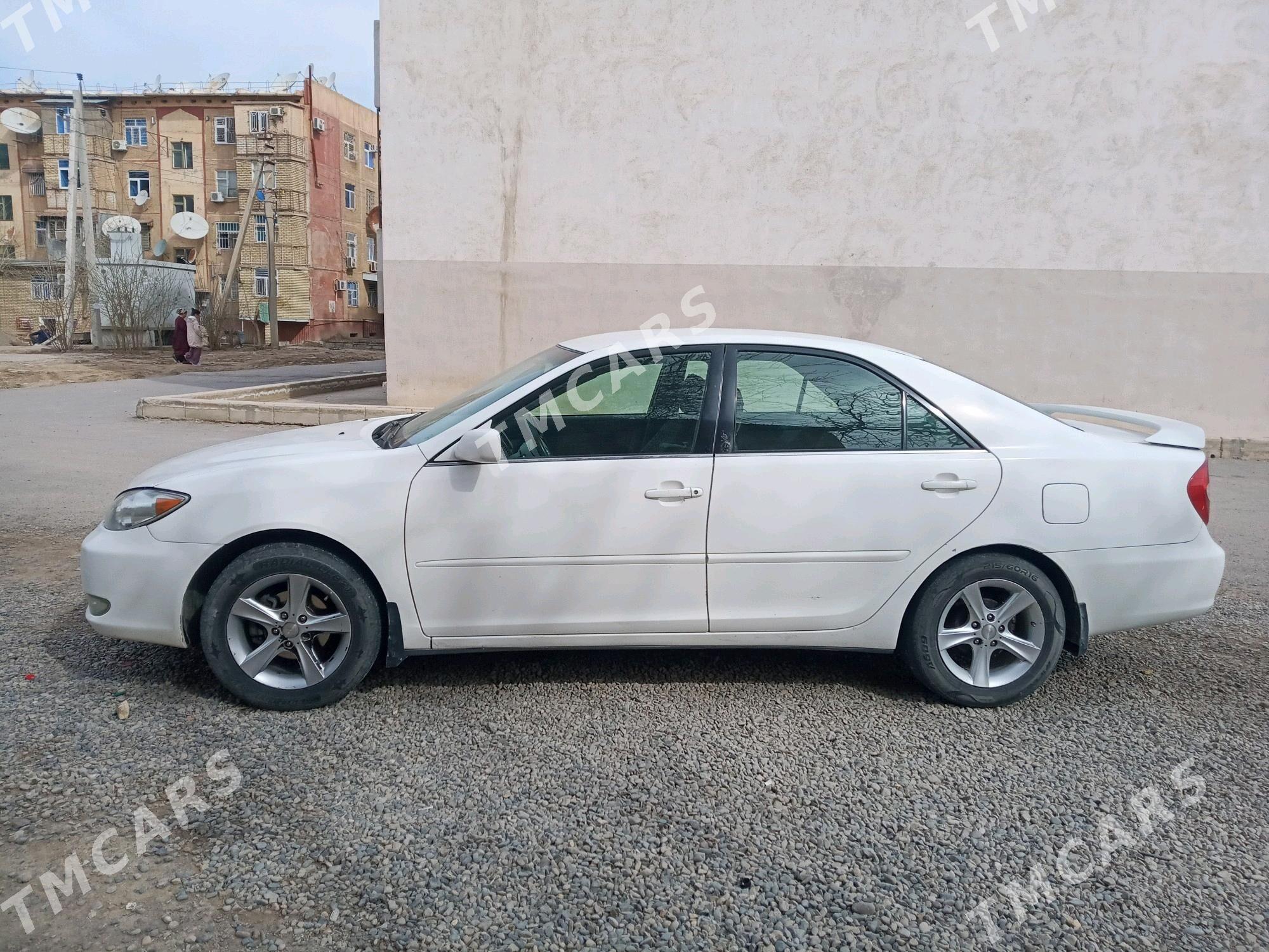 Toyota Camry 2004 - 150 000 TMT - Мары - img 4