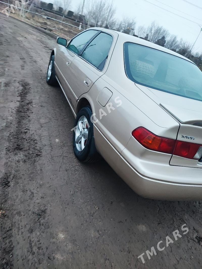 Toyota Camry 2001 - 118 000 TMT - Кёнеургенч - img 4