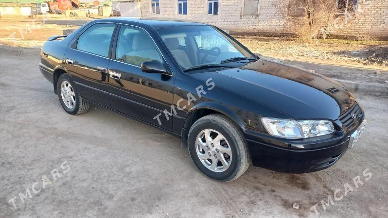 Toyota Camry 1998 - 130 000 TMT - Кёнеургенч - img 4