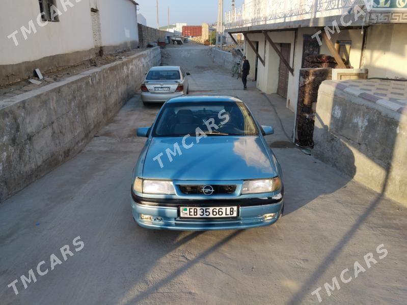 Opel Vectra 1993 - 40 000 TMT - Farap - img 4