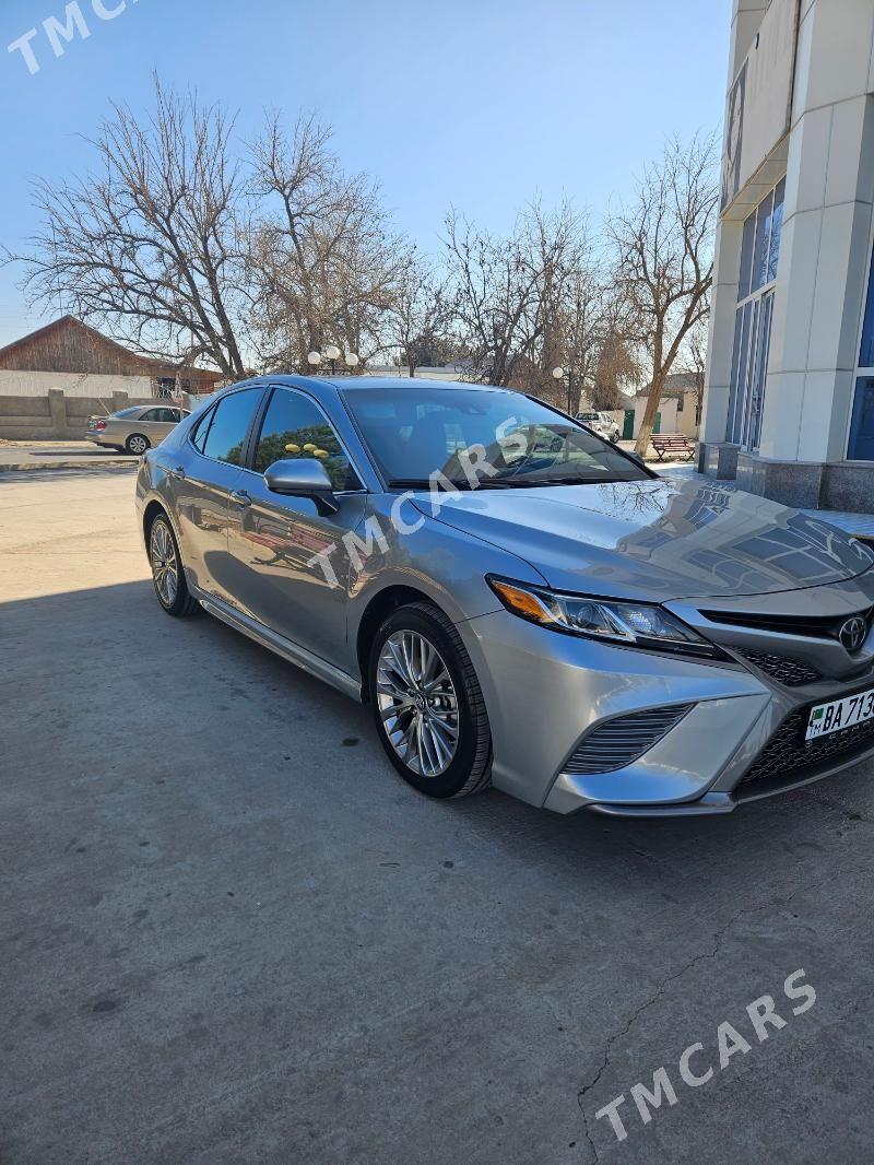 Toyota Camry 2018 - 300 000 TMT - Balkanabat - img 2