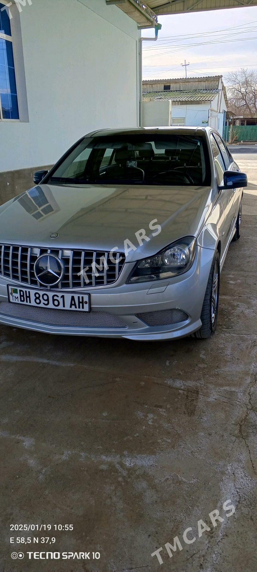 Mercedes-Benz C350 2008 - 160 000 TMT - Aşgabat - img 2