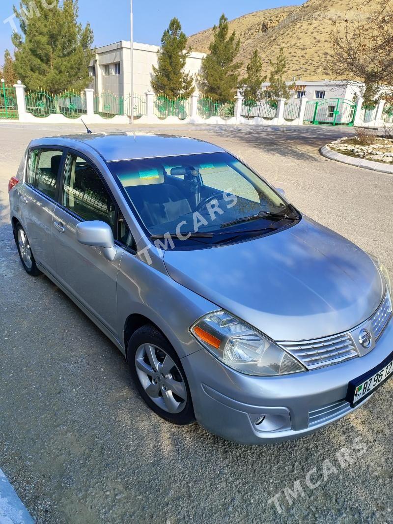 Nissan Versa 2010 - 110 000 TMT - 30 mkr - img 3