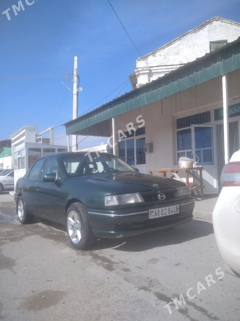 Opel Vectra 1994 - 35 000 TMT - Фарап - img 5