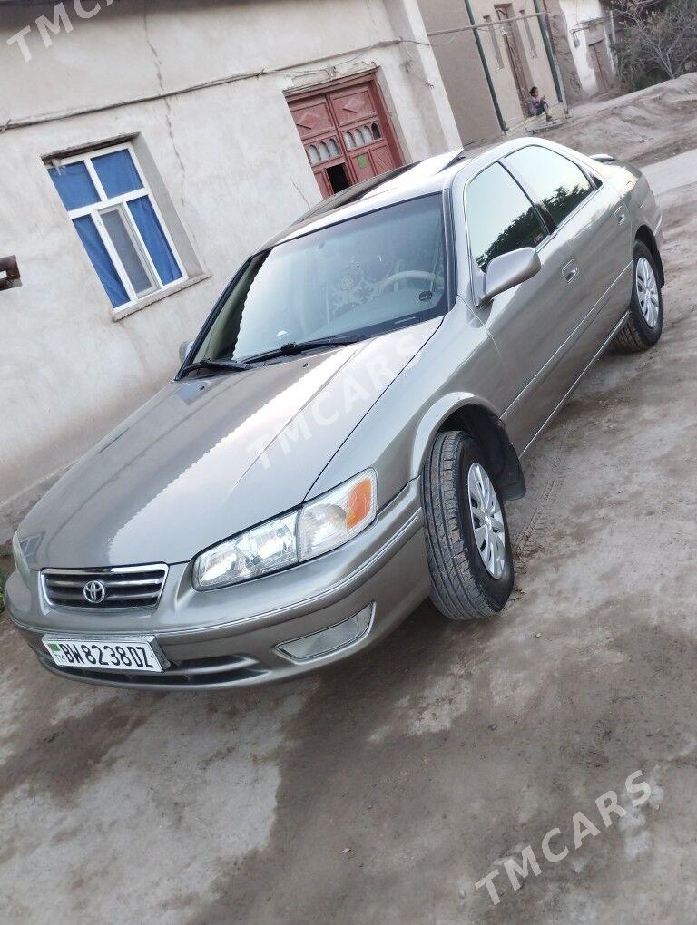 Toyota Camry 2001 - 125 000 TMT - Şabat etr. - img 2