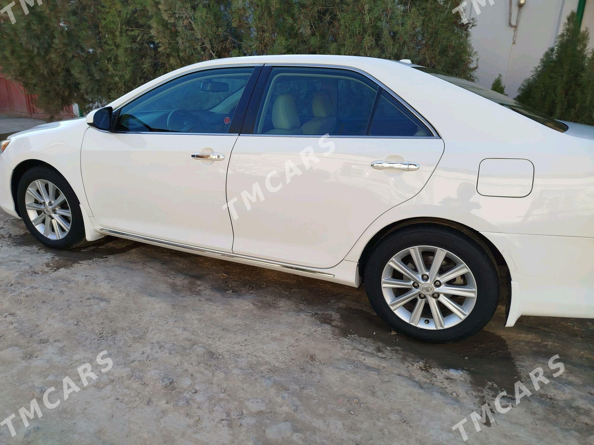 Toyota Camry 2013 - 245 000 TMT - Şabat etr. - img 6