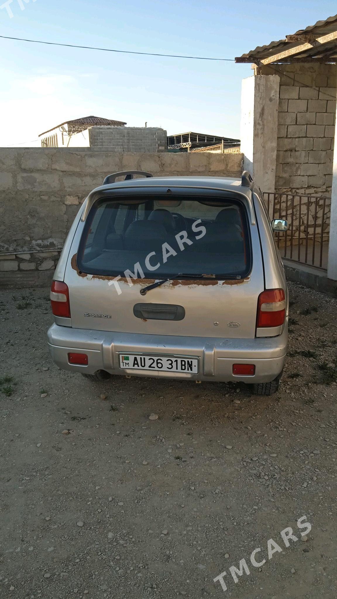 Kia Sportage 2002 - 25 000 TMT - Balkanabat - img 2