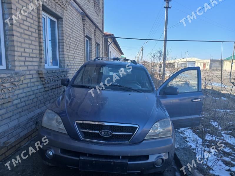 Kia Sorento 2003 - 90 000 TMT - Дашогуз - img 4