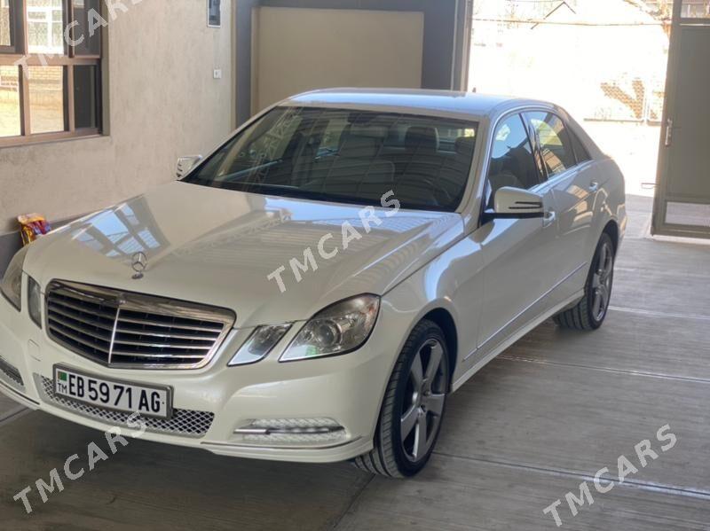 Mercedes-Benz E350 2011 - 255 000 TMT - ул. Подвойского (Битарап Туркменистан шаёлы) - img 3