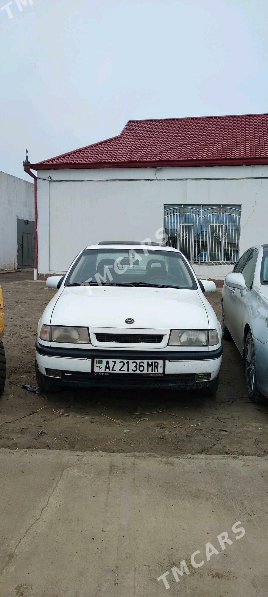 Opel Vectra 1992 - 44 000 TMT - Мары - img 2