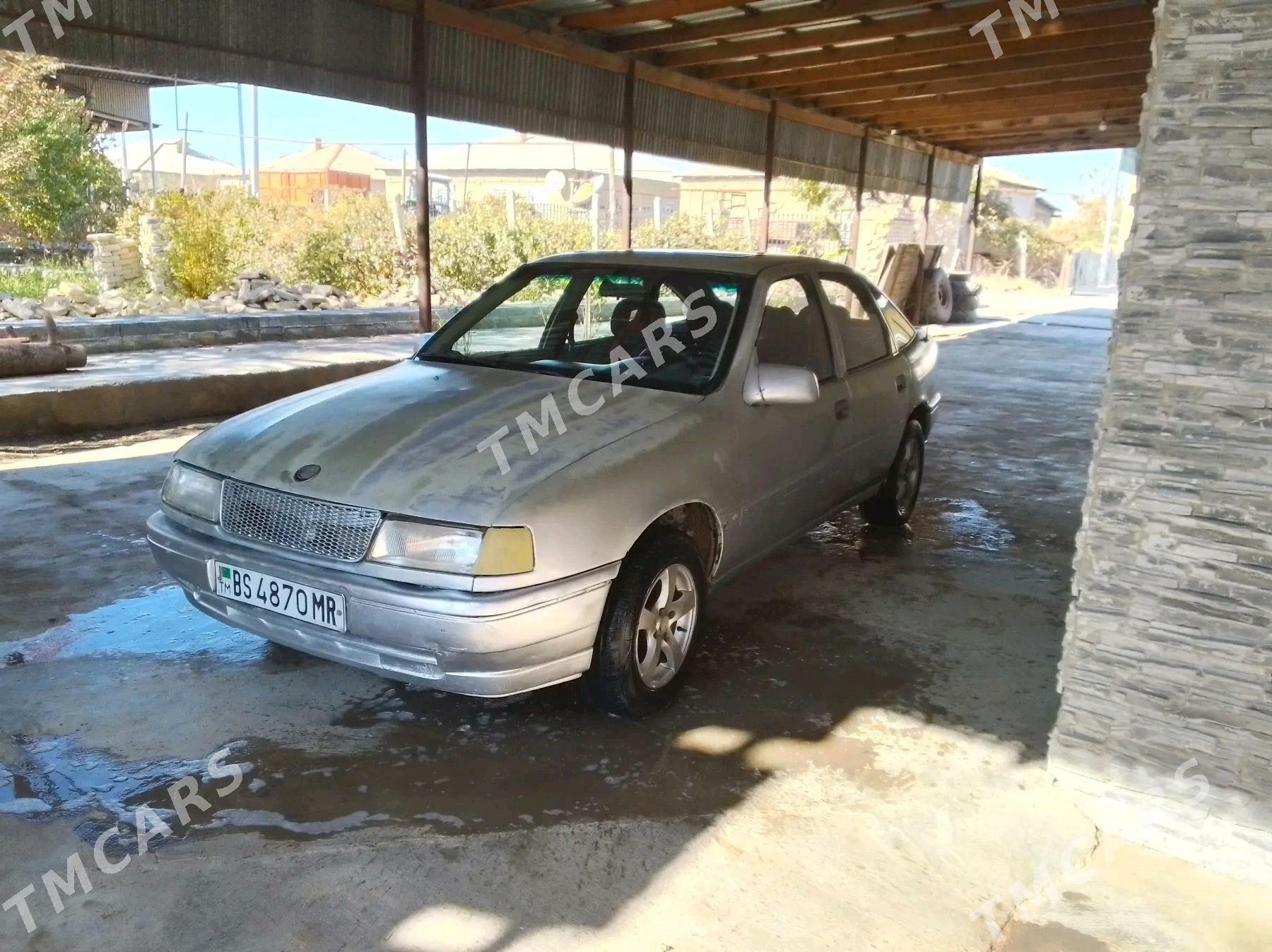 Opel Vectra 1991 - 25 000 TMT - Байрамали - img 2