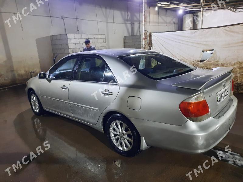 Toyota Camry 2005 - 135 000 TMT - Дашогуз - img 4