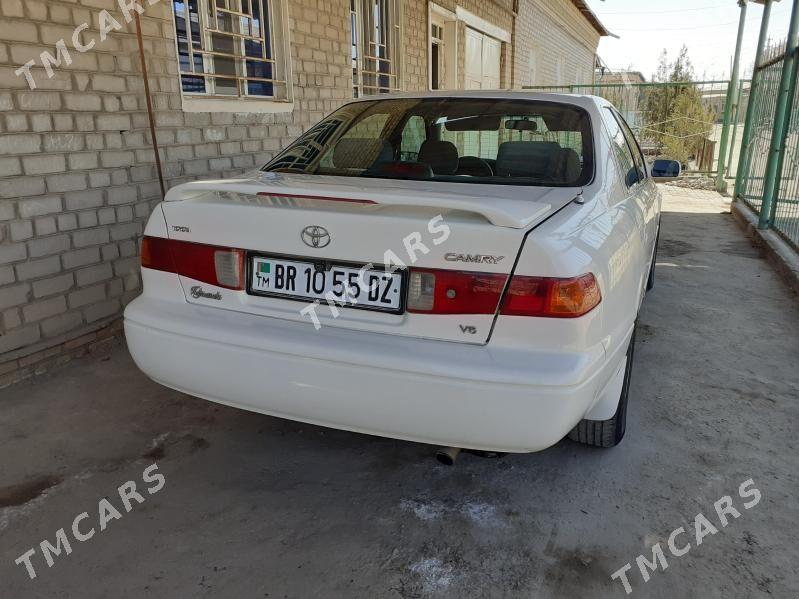 Toyota Camry 2000 - 126 000 TMT - Daşoguz - img 6