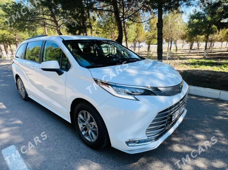 Toyota Sienna 2022 - 470 000 TMT - Мары - img 8