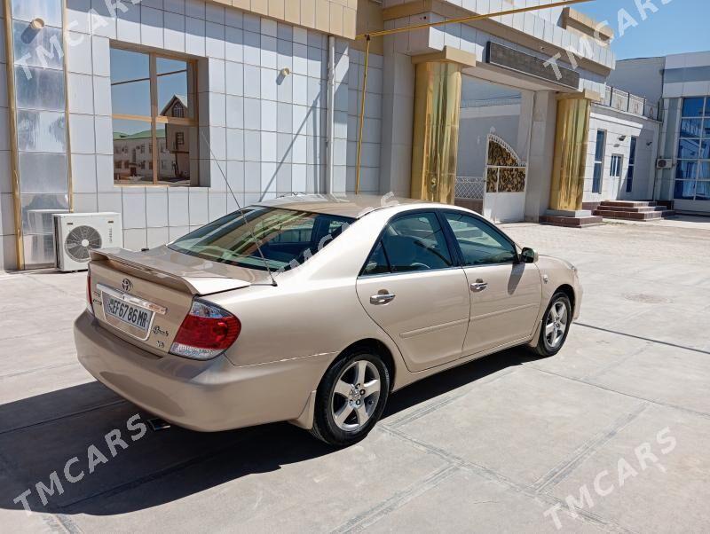 Toyota Camry 2003 - 139 000 TMT - Baýramaly - img 2