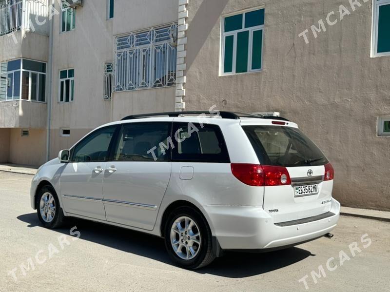 Toyota Sienna 2004 - 210 000 TMT - Мары - img 3