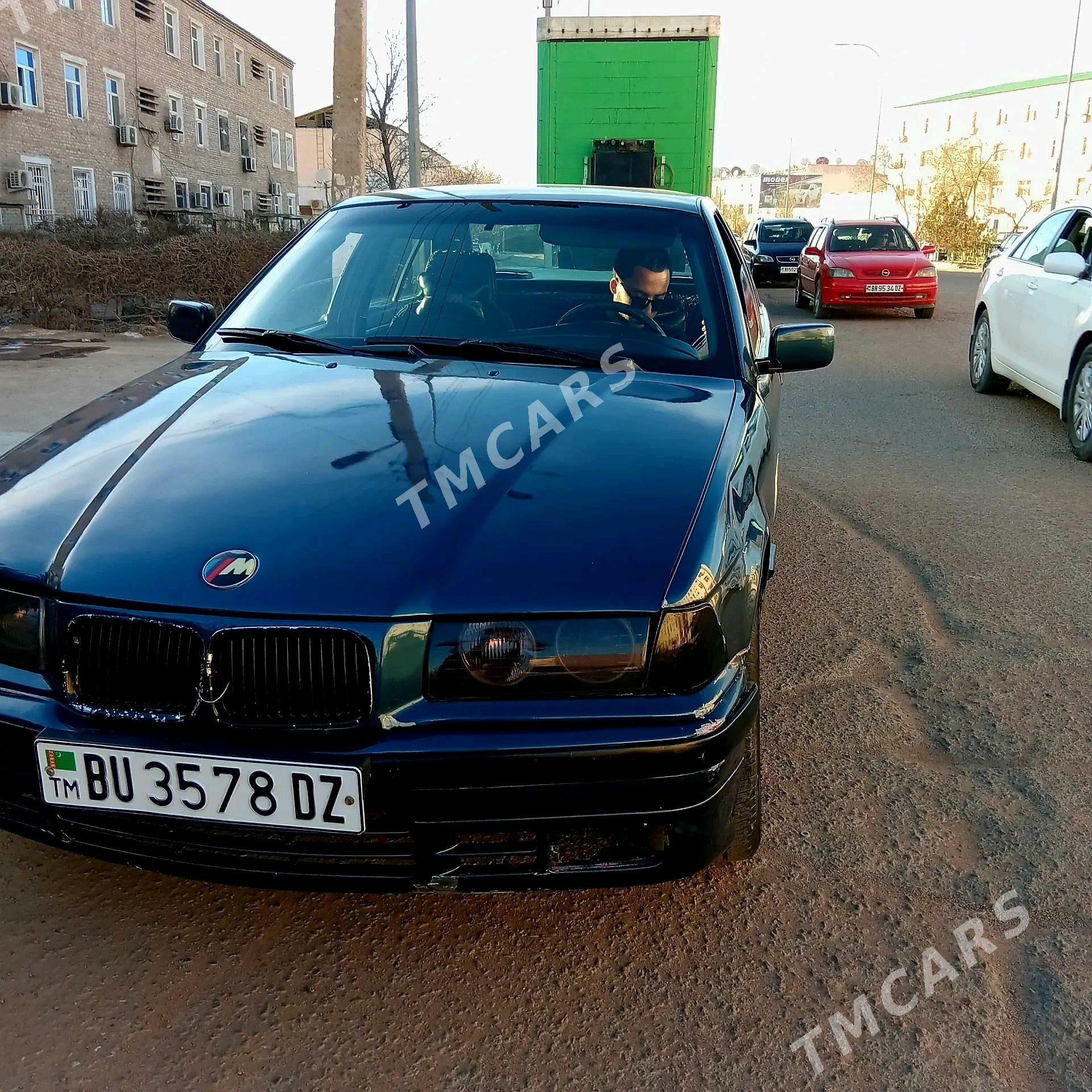 BMW 325 1993 - 30 000 TMT - Дашогуз - img 2