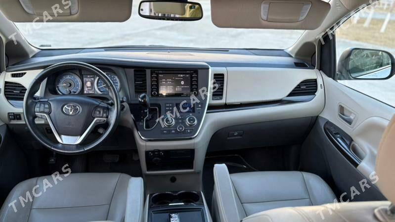 Toyota Sienna 2019 - 475 000 TMT - Дашогуз - img 7