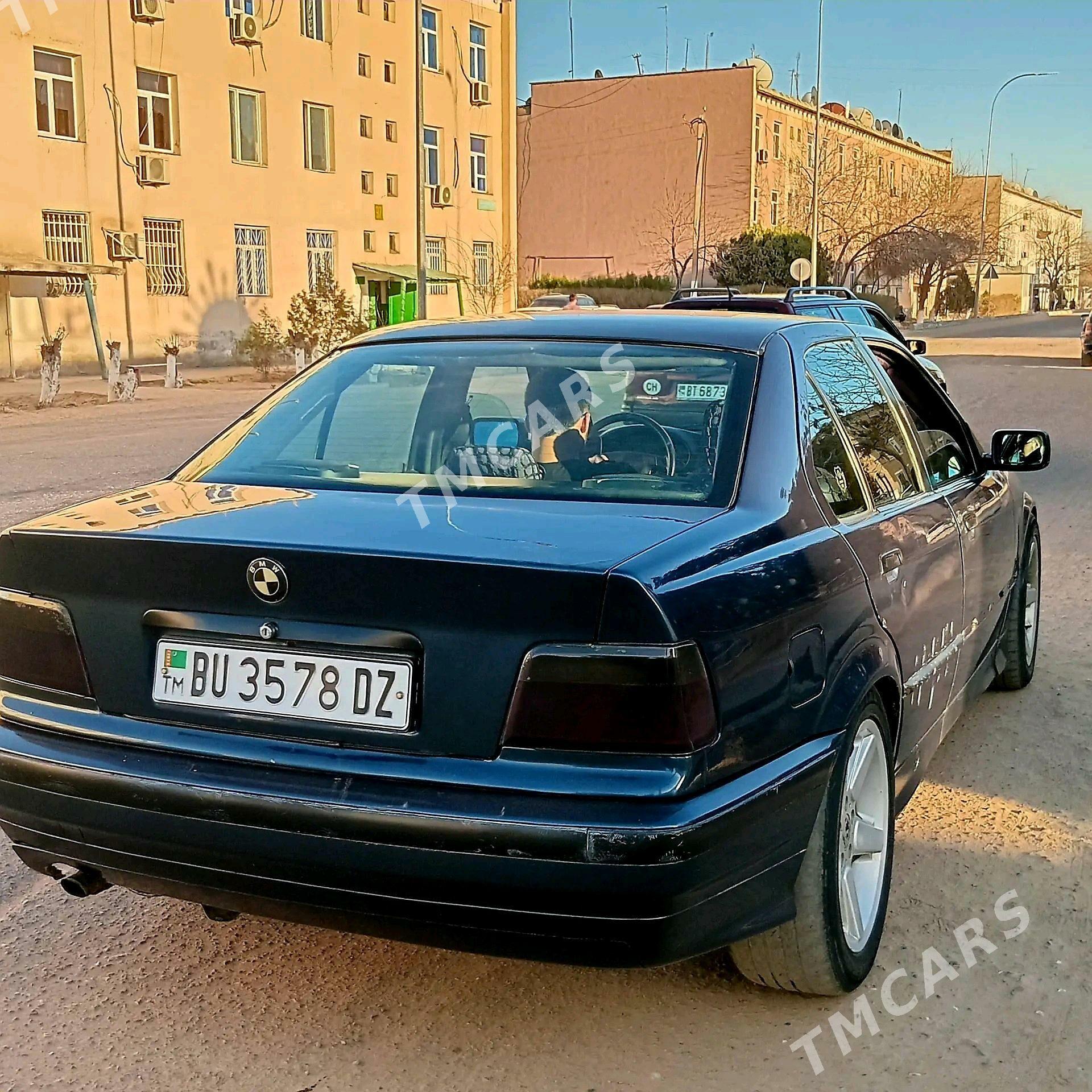 BMW 325 1993 - 30 000 TMT - Дашогуз - img 4