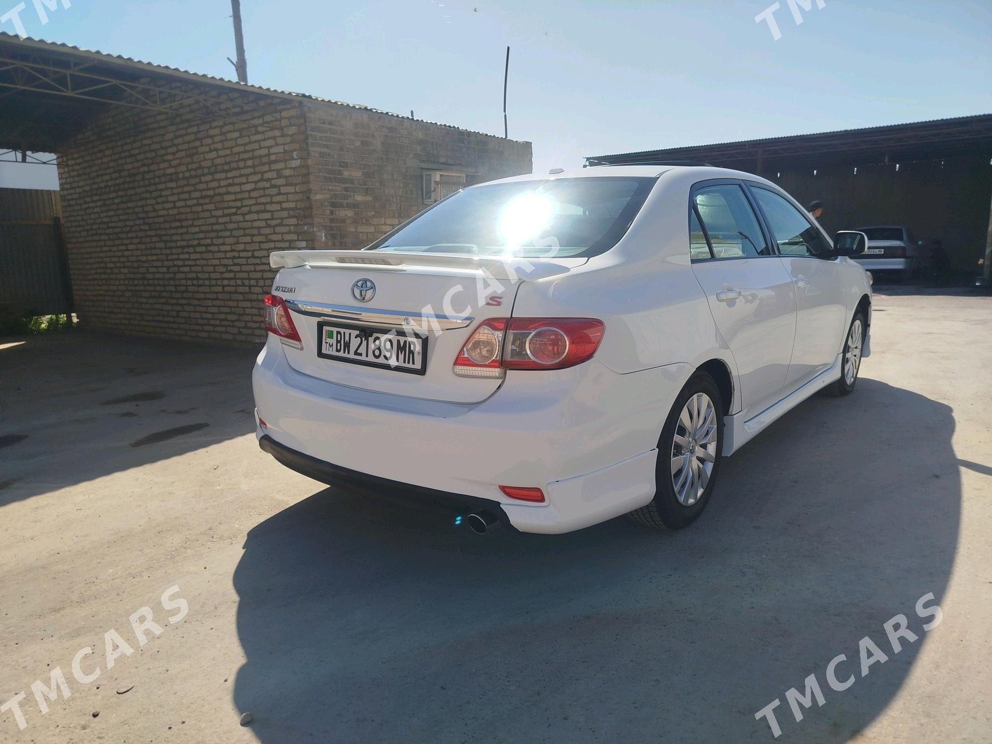 Toyota Corolla 2010 - 136 000 TMT - Мары - img 5