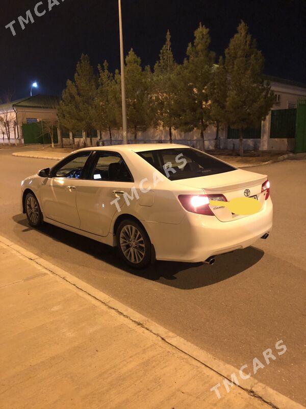 Toyota Camry 2013 - 210 000 TMT - Тязе заман - img 5