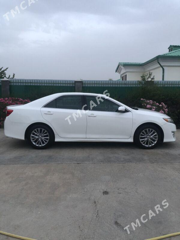 Toyota Camry 2013 - 210 000 TMT - Тязе заман - img 7