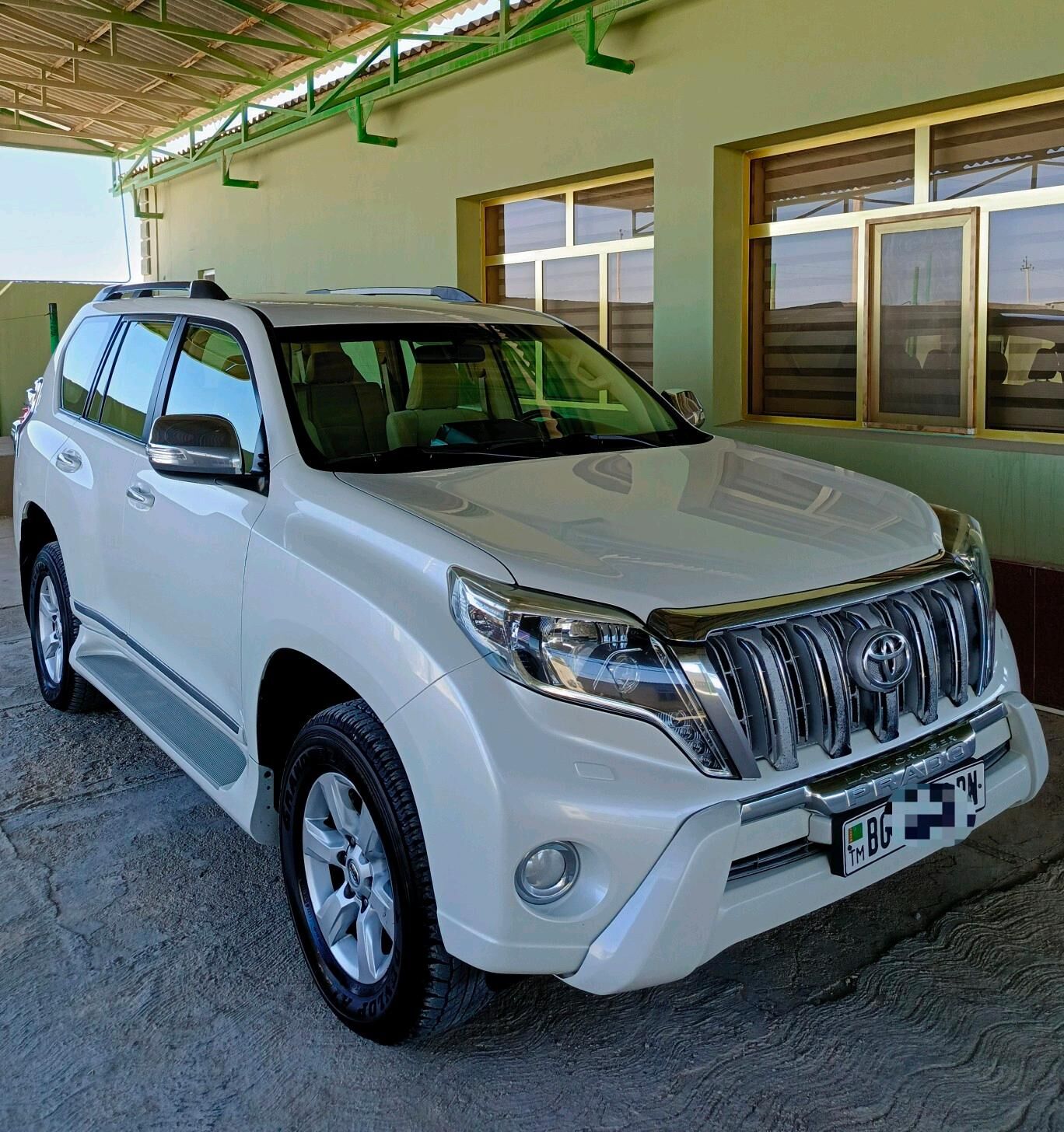 Toyota Land Cruiser Prado 2014 - 645 000 TMT - Гумдаг - img 3