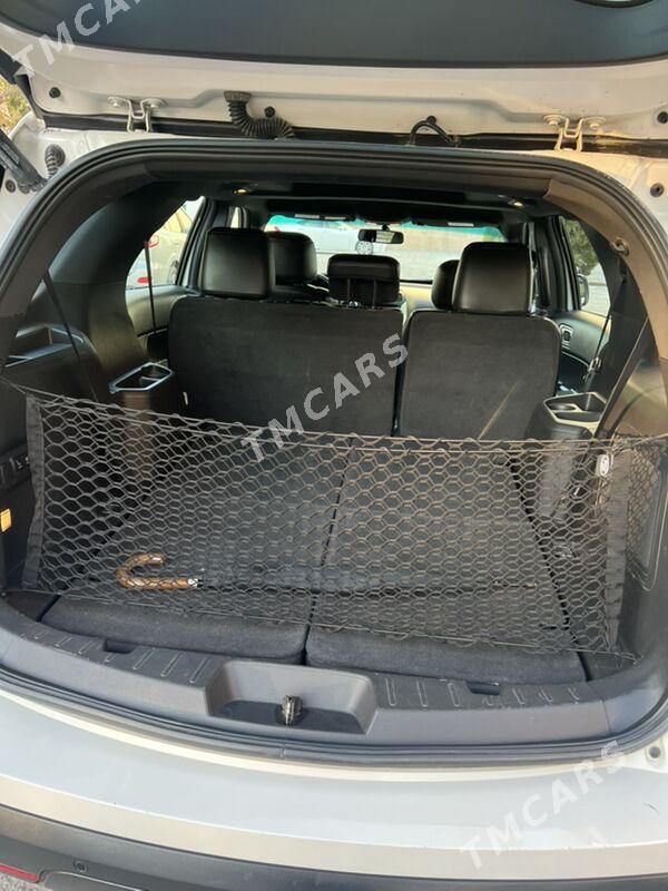 Ford Explorer 2013 - 290 000 TMT - Ашхабад - img 5
