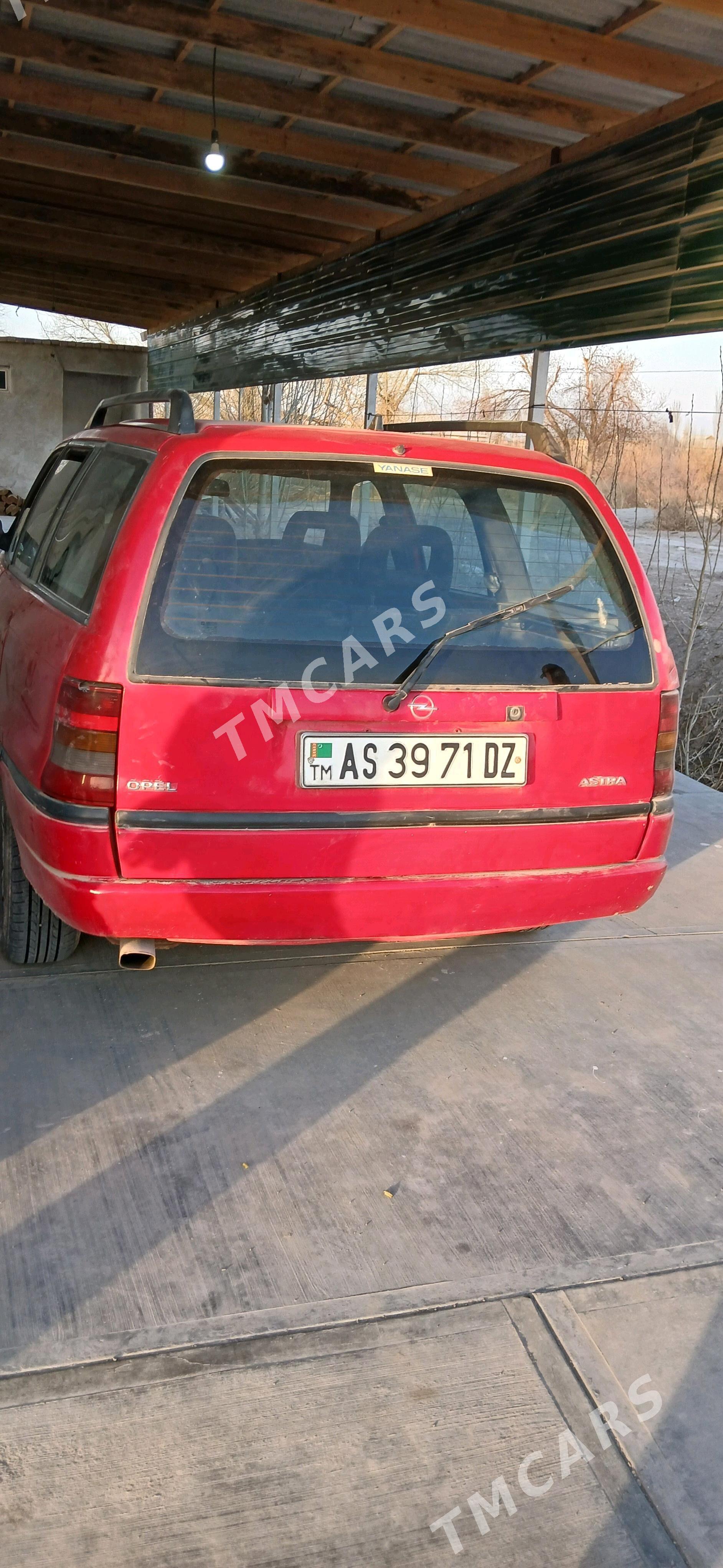 Opel Astra 1997 - 35 000 TMT - Гурбансолтан Едже - img 4