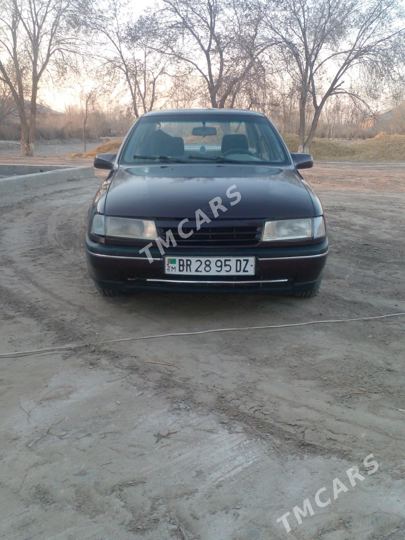 Opel Vectra 1990 - 30 000 TMT - Болдумсаз - img 5