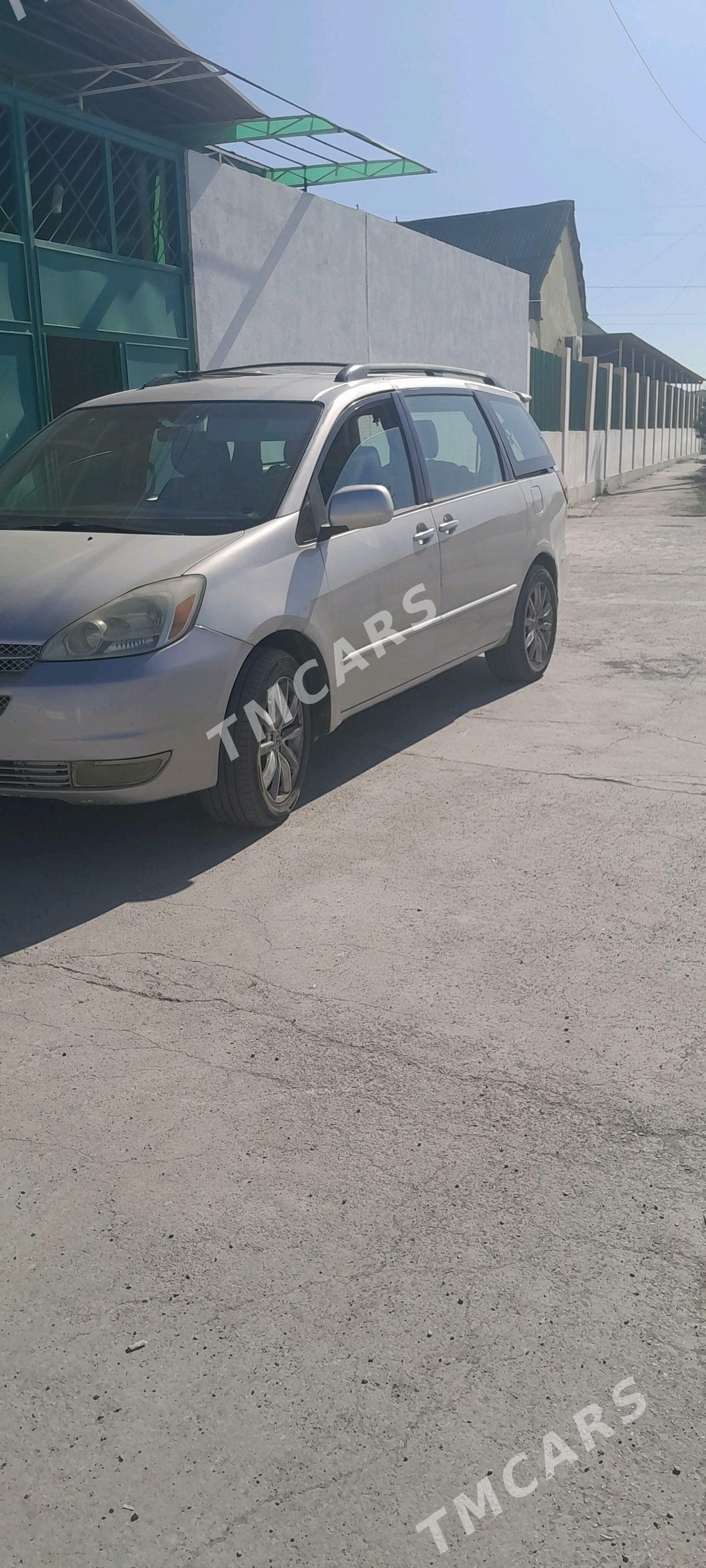 Toyota Sienna 2004 - 175 000 TMT - Aşgabat - img 2