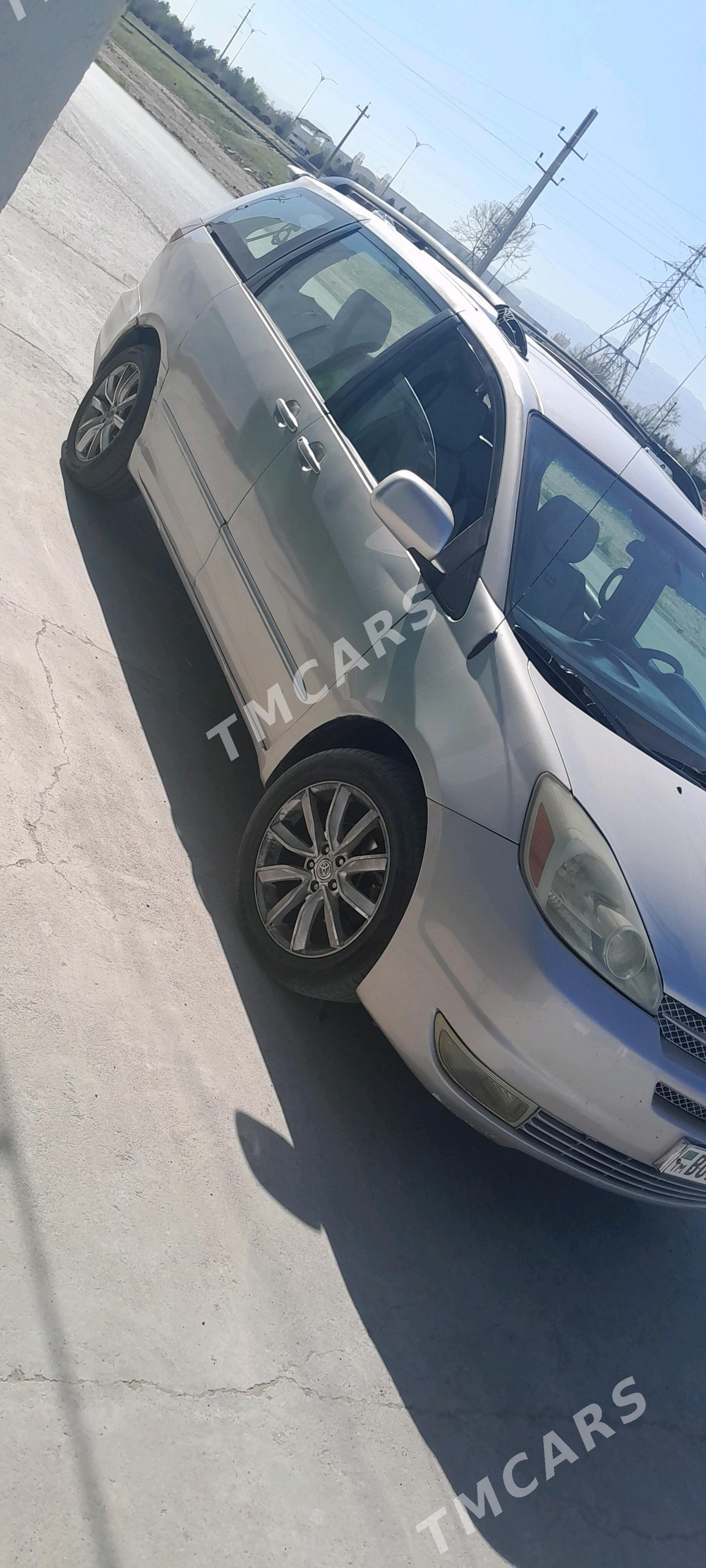 Toyota Sienna 2004 - 175 000 TMT - Aşgabat - img 5