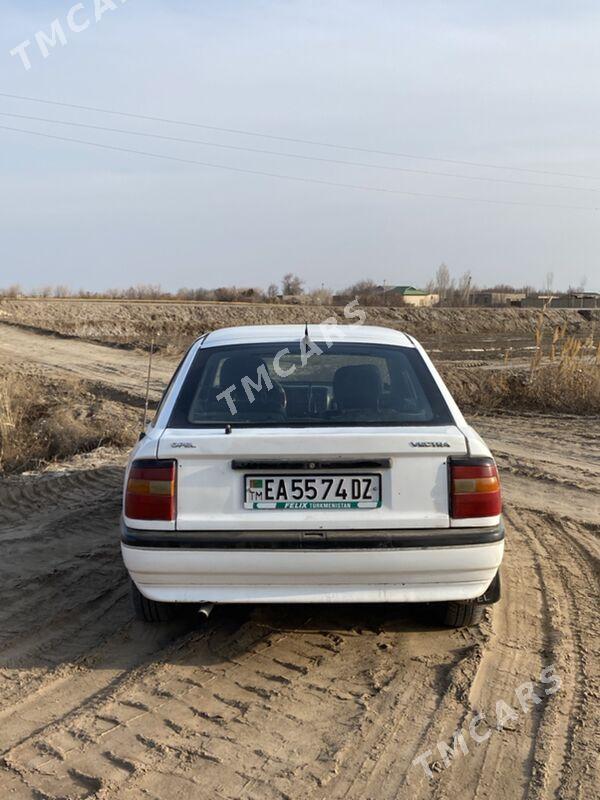 Opel Vectra 1995 - 30 000 TMT - Кёнеургенч - img 3