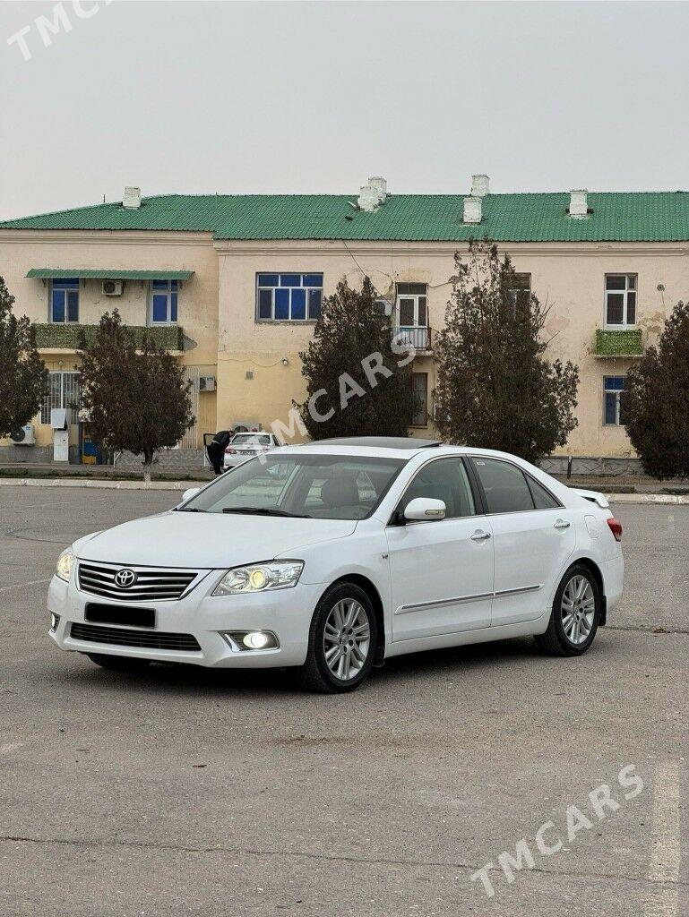 Toyota Aurion 2011 - 249 000 TMT - Бахарден - img 5