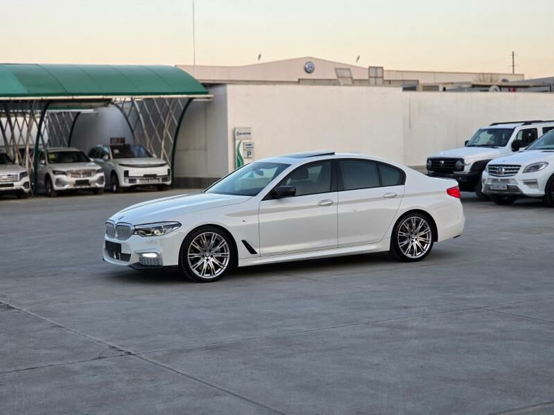 BMW 540 2017 - 650 000 TMT - 11 мкр - img 3