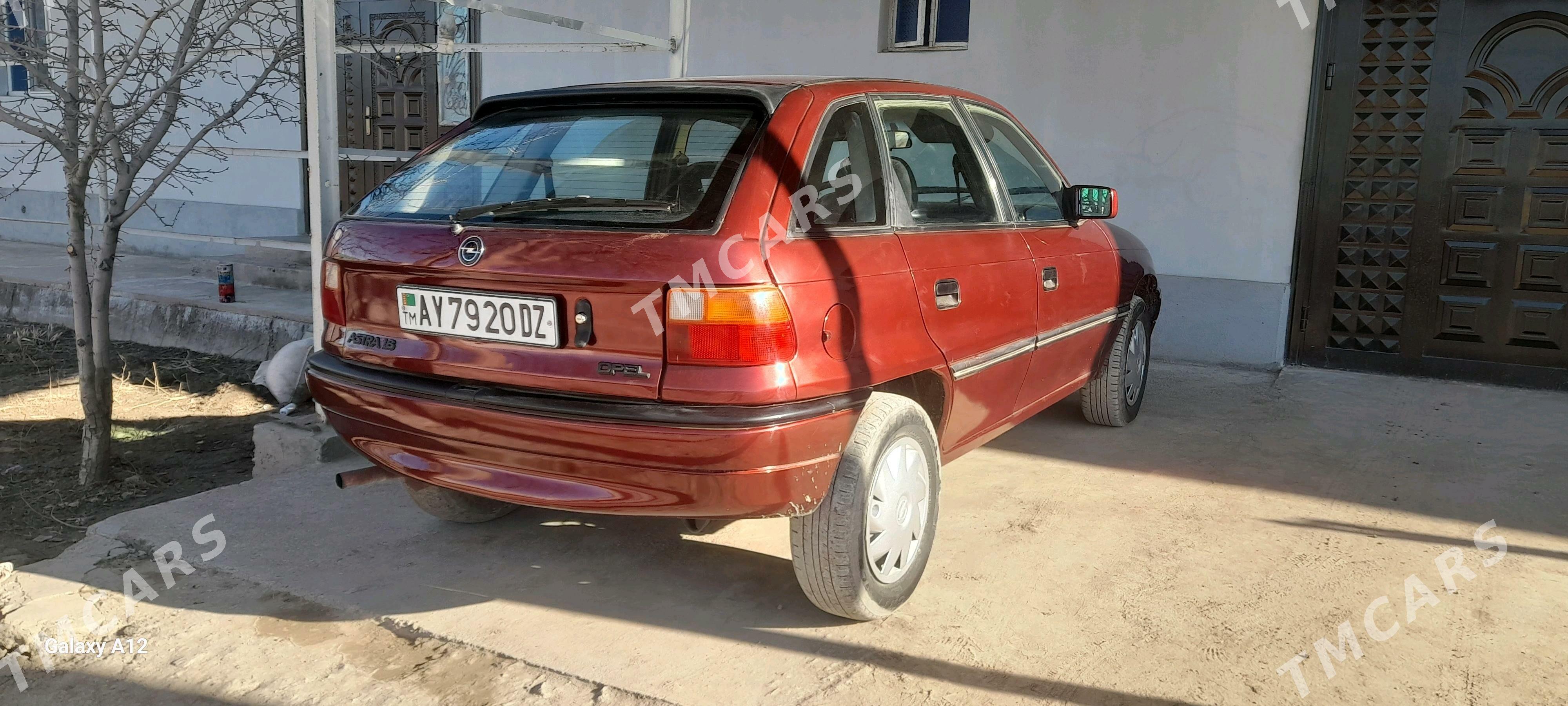 Opel Astra 1993 - 30 000 TMT - Daşoguz - img 4