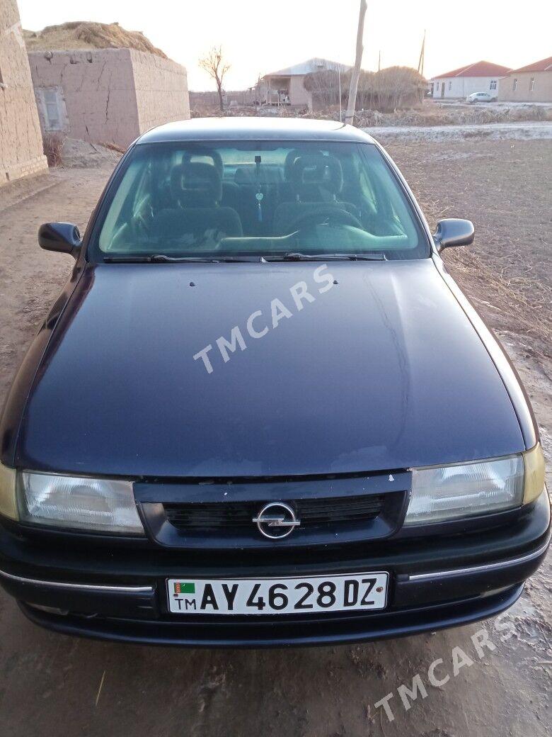 Opel Vectra 1995 - 50 000 TMT - Шабатский этрап - img 5