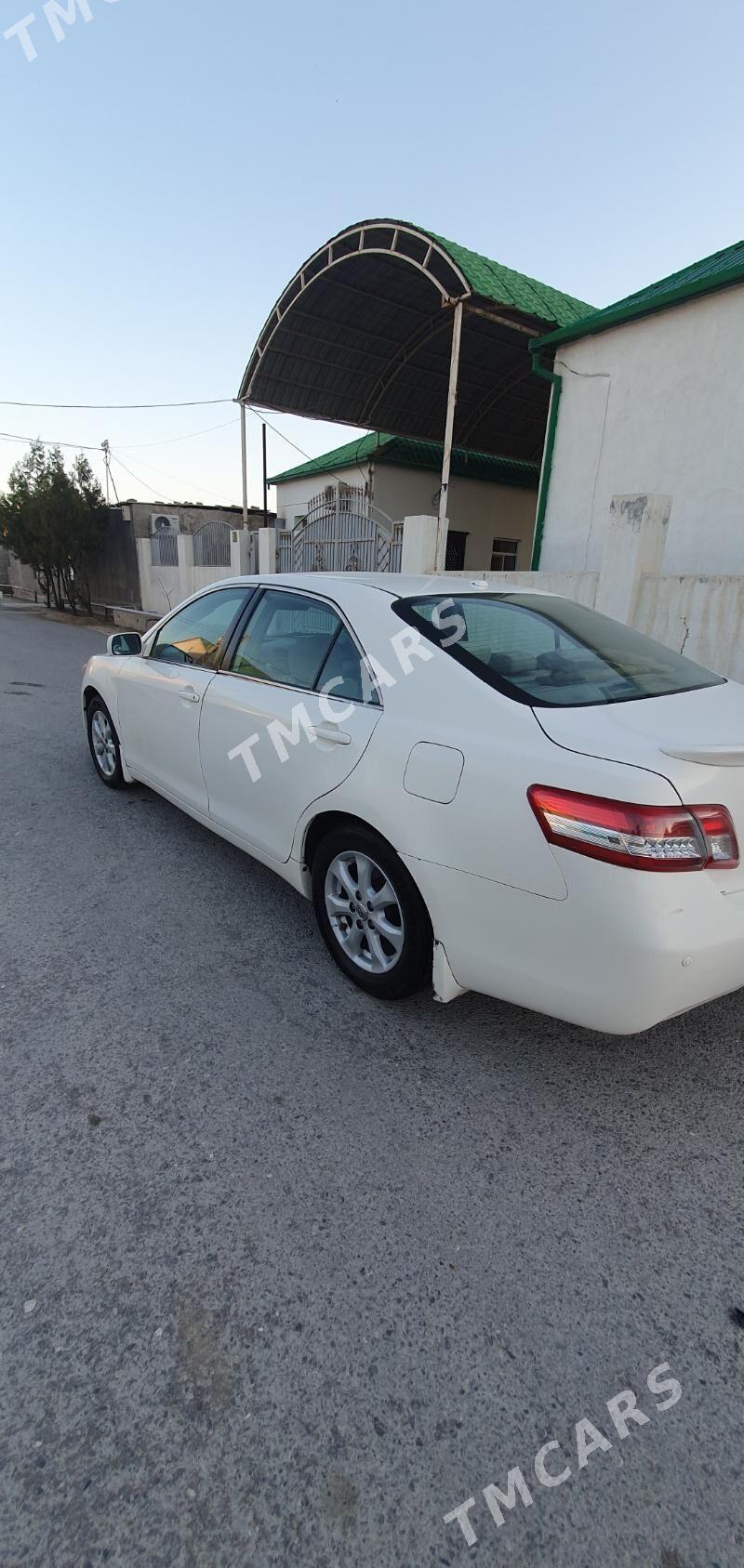 Toyota Camry 2011 - 158 000 TMT - Хитровка - img 5