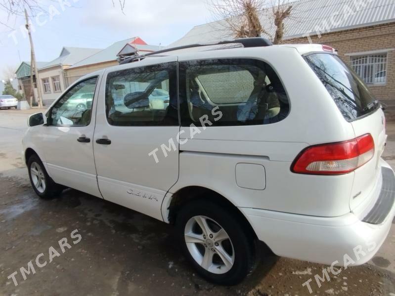 Toyota Sienna 2002 - 150 000 TMT - Ёлётен - img 2