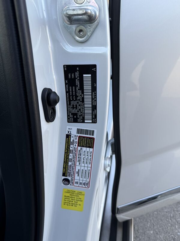 Toyota Highlander 2020 - 690 000 TMT - Balkanabat - img 3