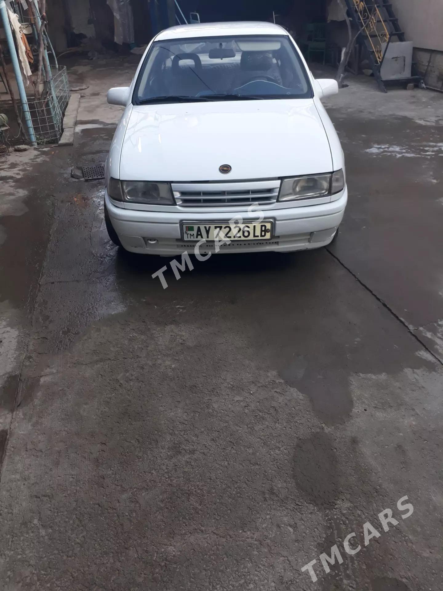 Opel Vectra 1994 - 23 000 TMT - Фарап - img 8