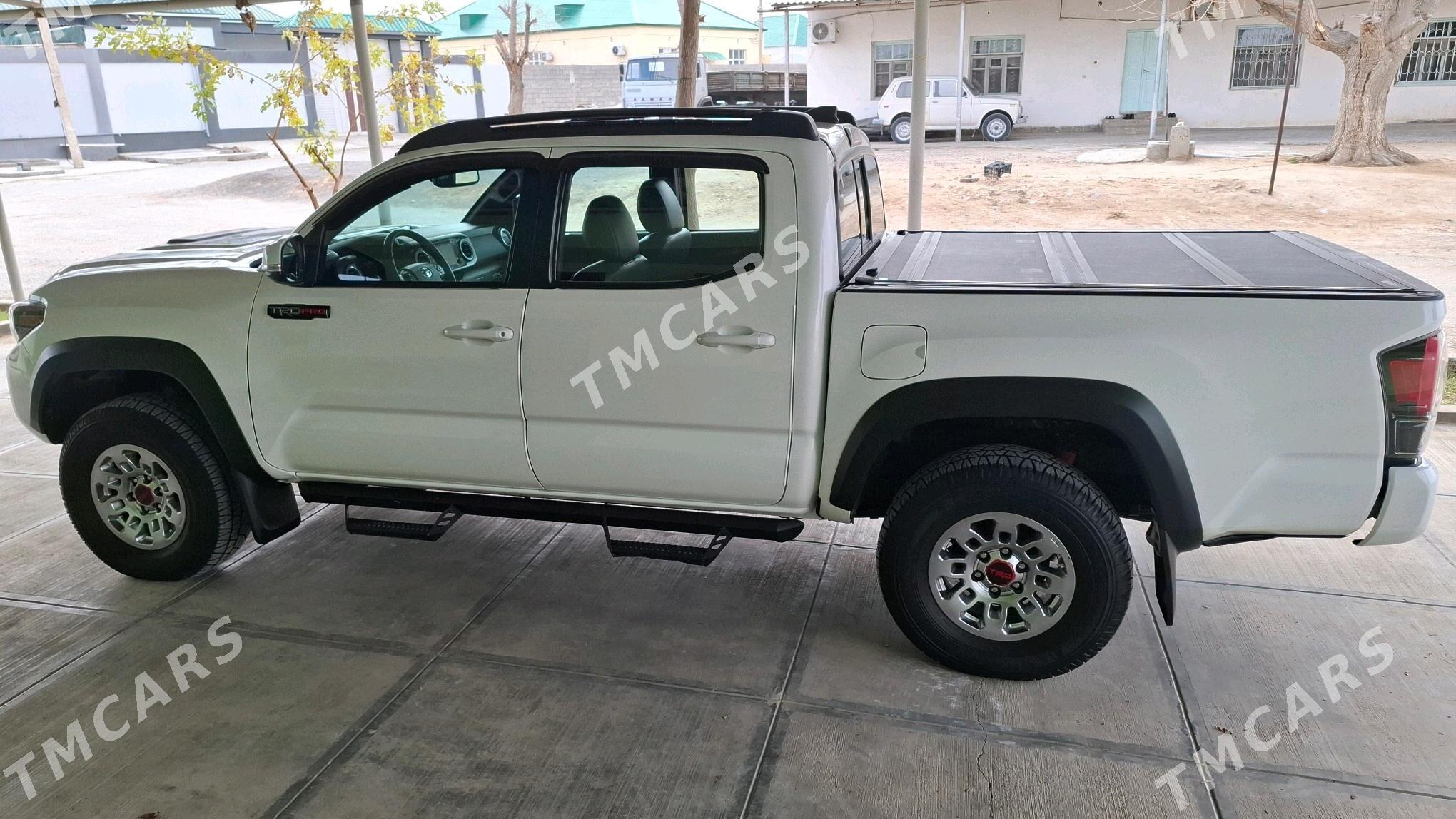 Toyota Tacoma 2019 - 420 000 TMT - Çoganly - img 5