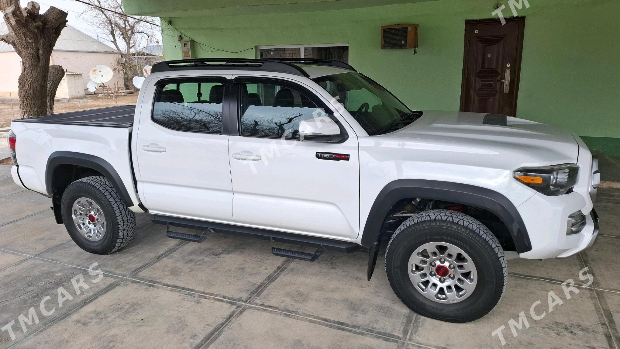 Toyota Tacoma 2019 - 420 000 TMT - Çoganly - img 4