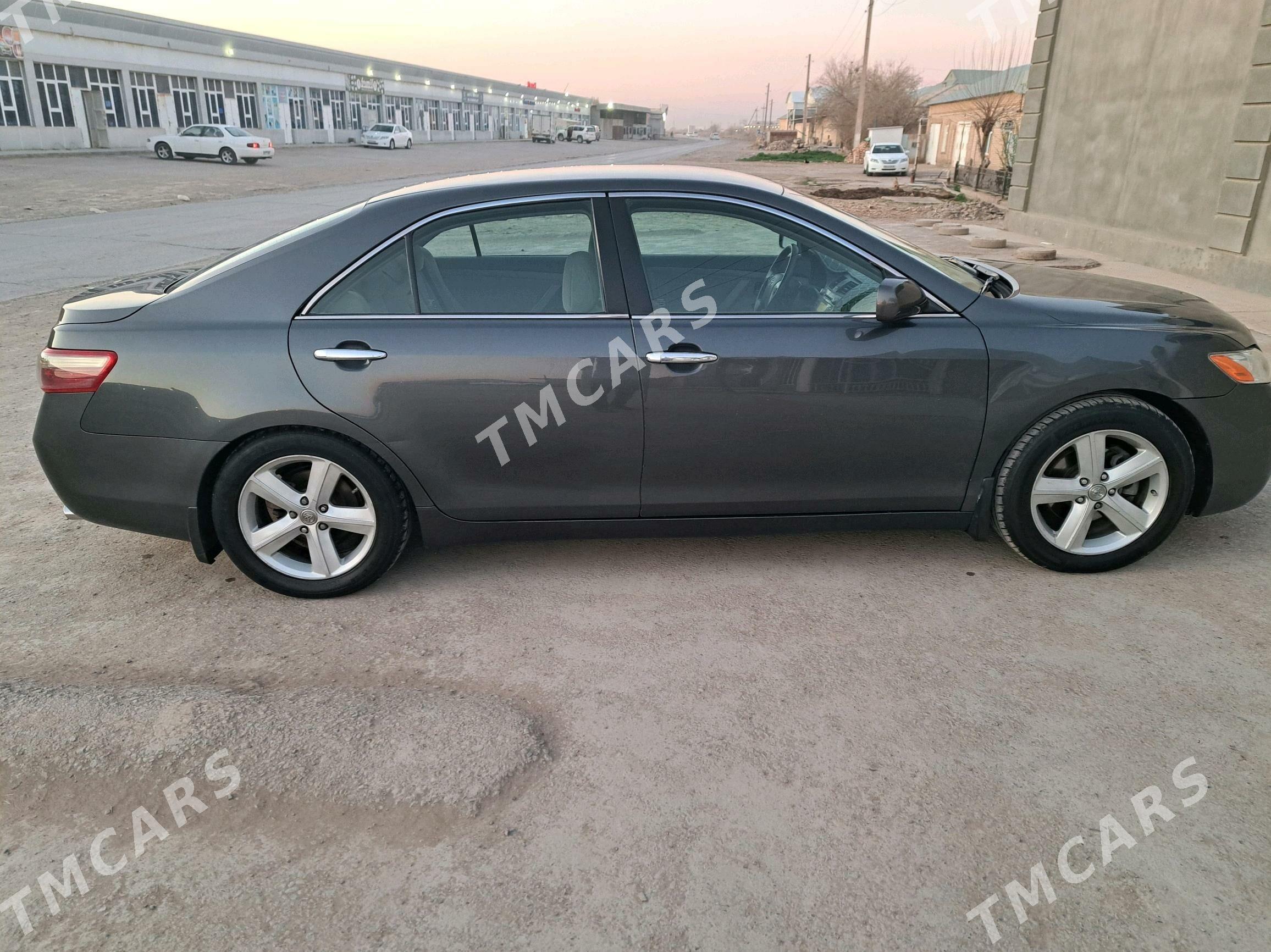 Toyota Camry 2008 - 130 000 TMT - Мары - img 2