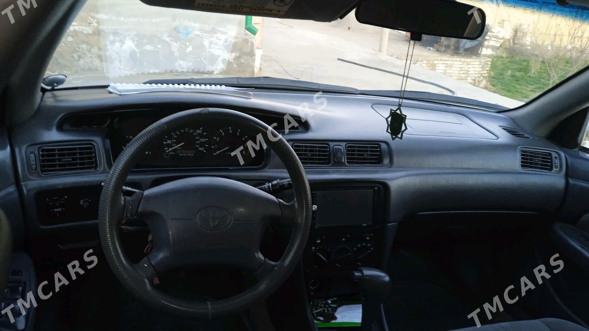 Toyota Camry 2001 - 130 000 TMT - Ходжамбаз - img 3